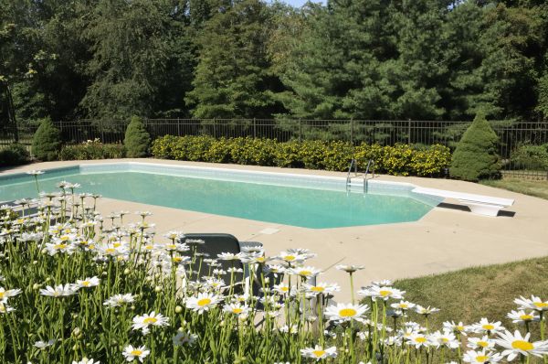 Cost of Concrete Deck Installation in Los Gatos