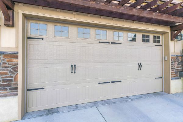 Cost of Concrete Apron Construction in Los Gatos